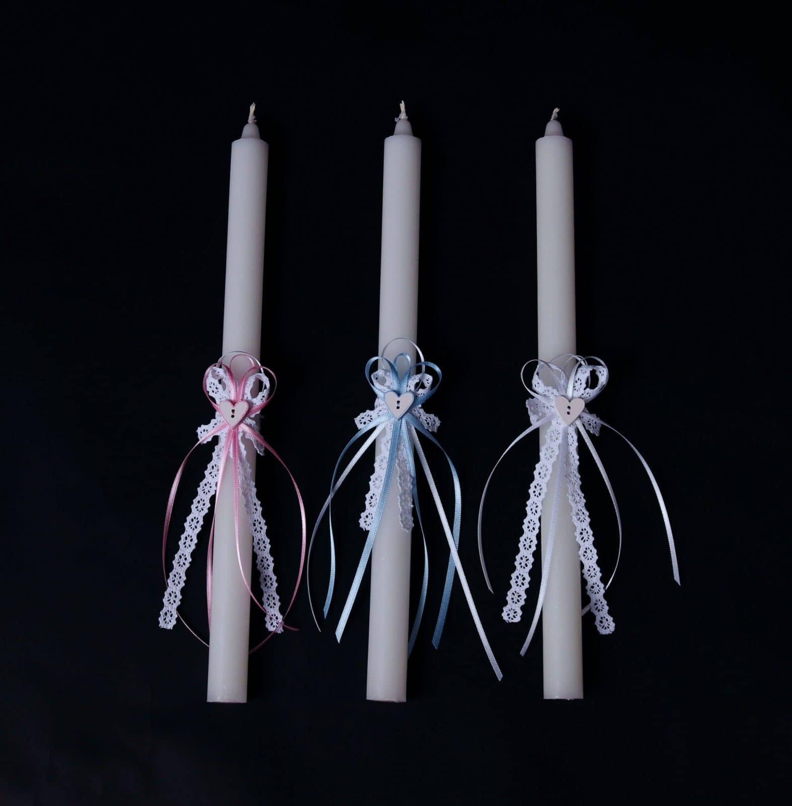 Baptism candles with lace decoration