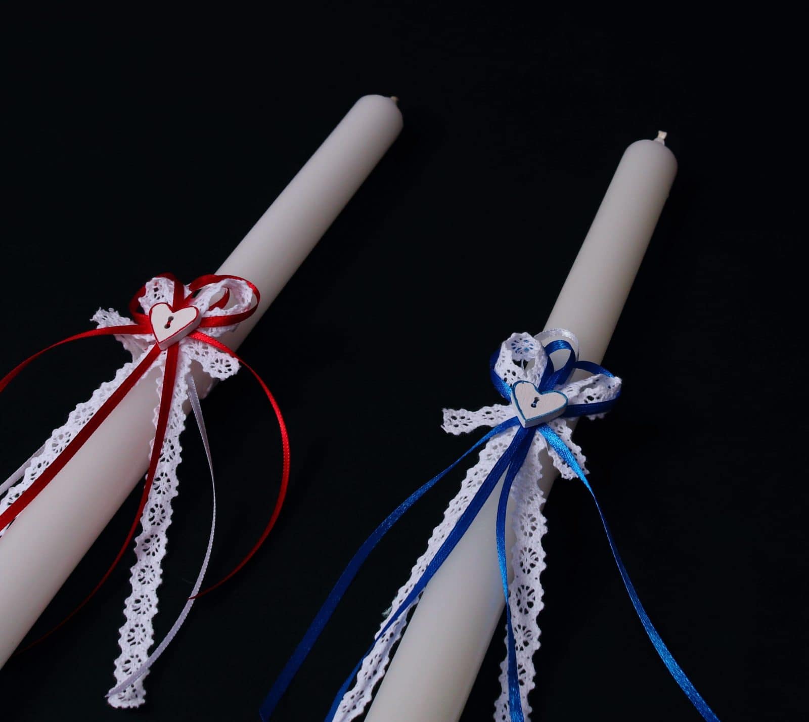 Baptism candles with lace decoration